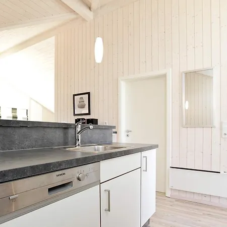 Base With Private Sauna, Sun Deck Vakantiehuis *