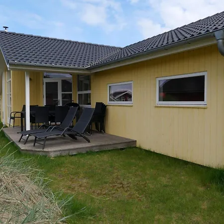 Base With Private Sauna, Sun Deck Großenbrode